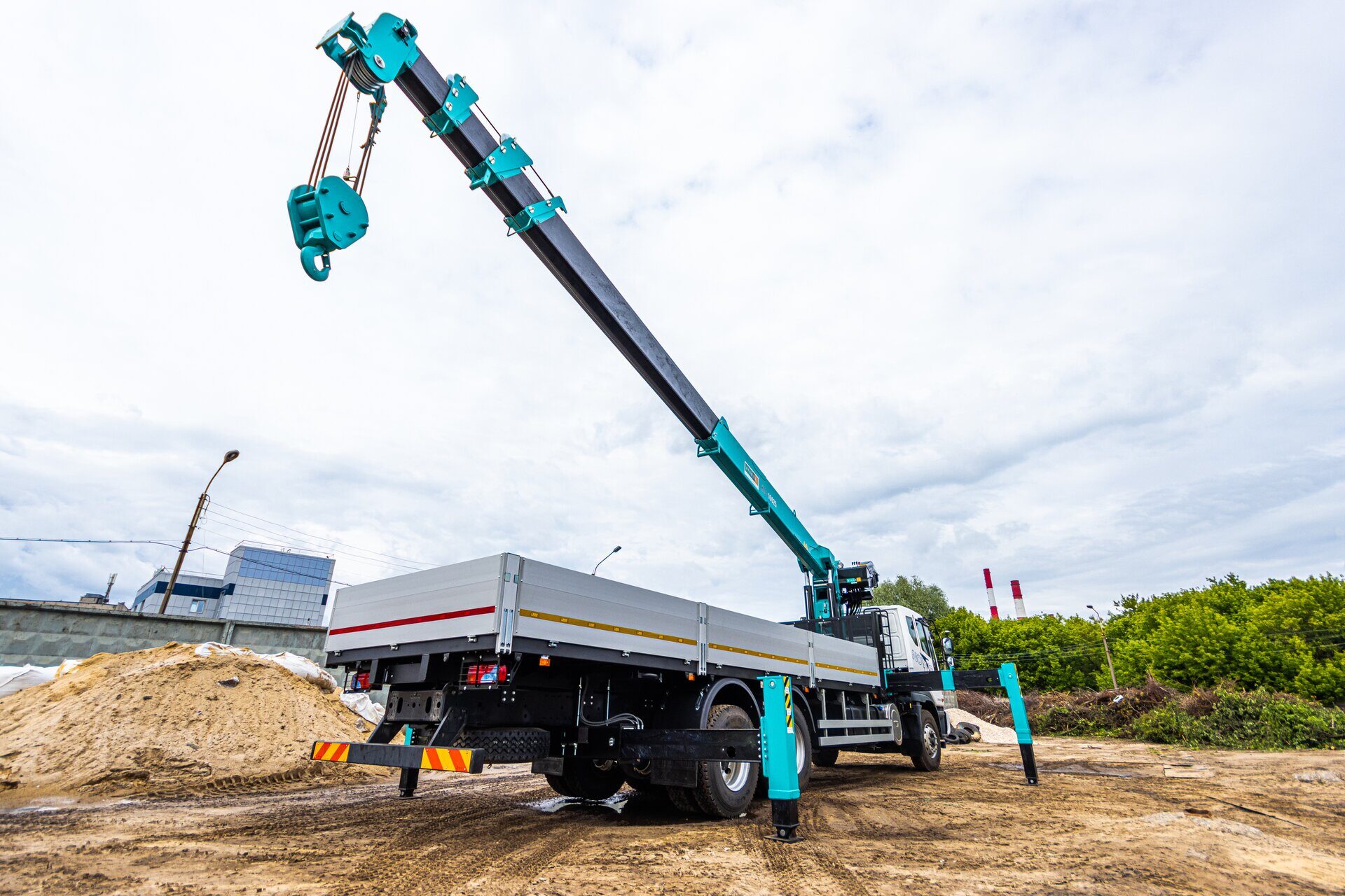 Biểu đồ tải cẩu tự hành Hyundai 10 tấn HLC-10015S.