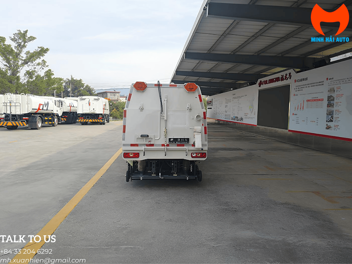 Đại lý phân phối chính hãng xe rửa quét đường 2.9 khối - Minh Hải JSC.