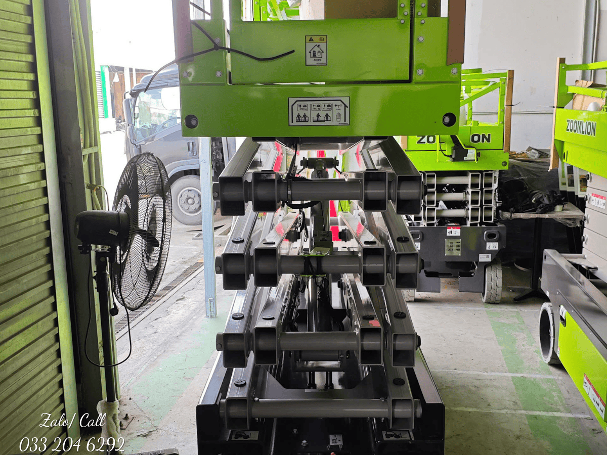 Đại lý Zoomlion Việt Nam - Minh Hải cung cấp xe nâng người 8m Zoomlion.