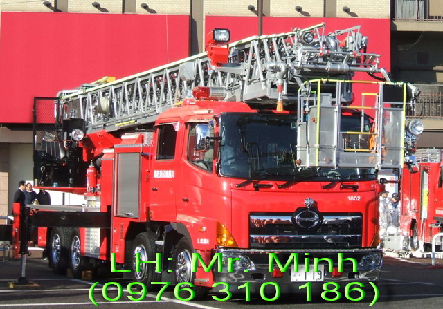 Xe cứu hỏa- Xe cứu hỏa thang nâng Nhật Bản