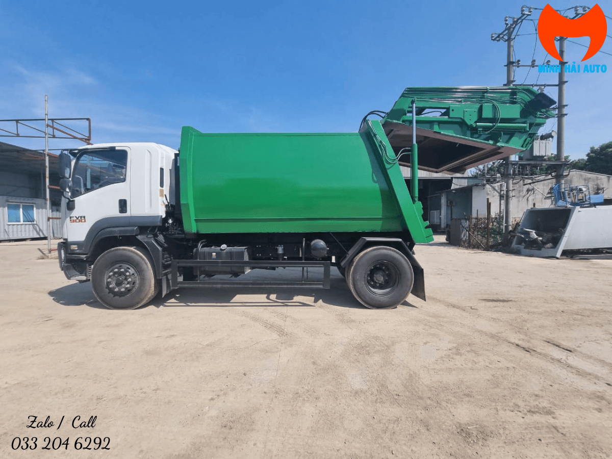 Hệ thống xylanh thủy lực nhập khẩu Italia của Xe ép rác 14 khối Isuzu.