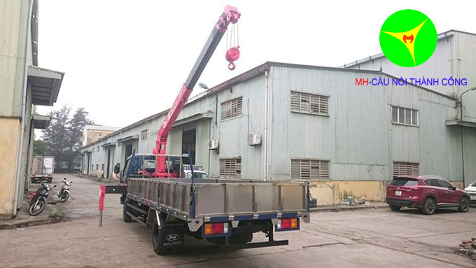 hyundai hd120sl gắn cẩu unic 3 tấn