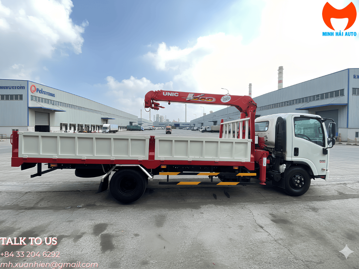 Isuzu NQR75L gắn cẩu Unic URV340