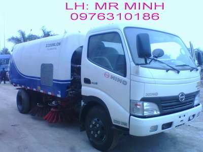 Xe quét đường Hino 5 khối