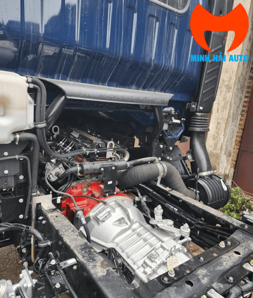 Hộp số xe tải gắn cẩu dongfeng B180