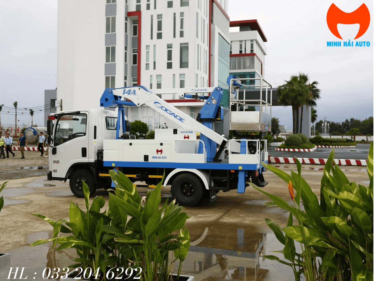 Xe nâng người 14m Isuzu Socage A314 tổng thể