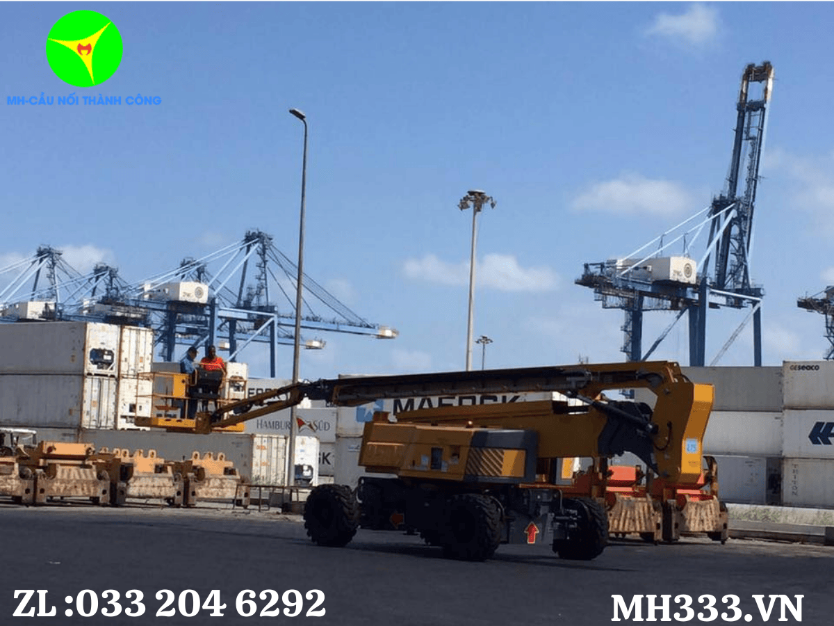 Xe Nâng Người 18m Z-Boom Haulotte HA18PX đang bảo trì