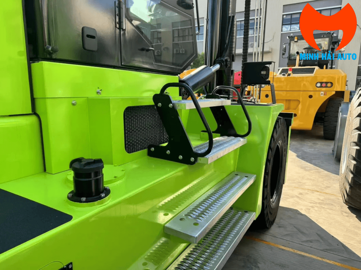 Xe Nâng Dầu Zoomlion FD160Z 16 Tấn