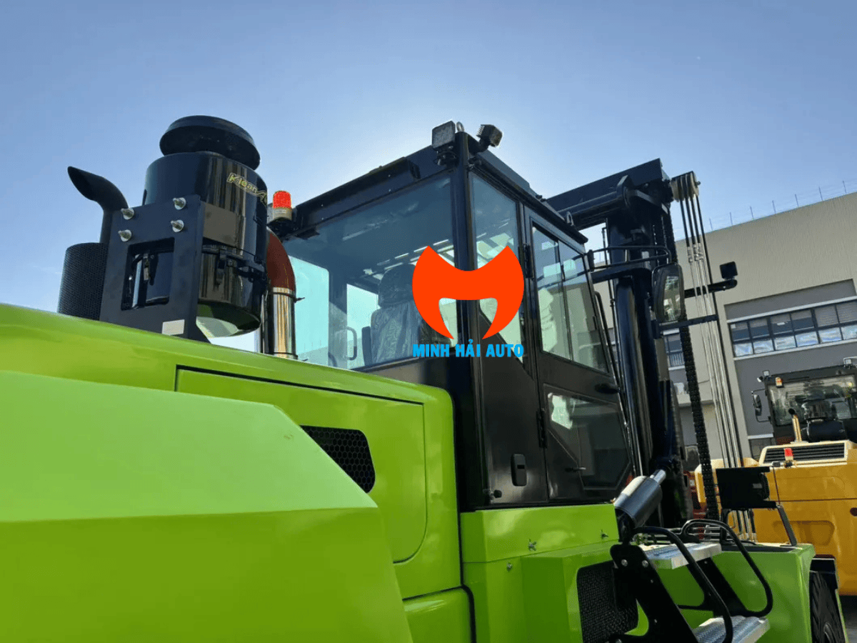 Xe Nâng Dầu Zoomlion FD160Z 16 Tấn