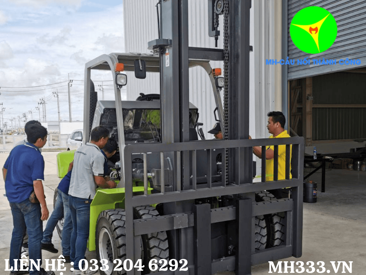 Xe Nâng Hàng Forklift Zoomlion 10 Tấn Diesel FD100