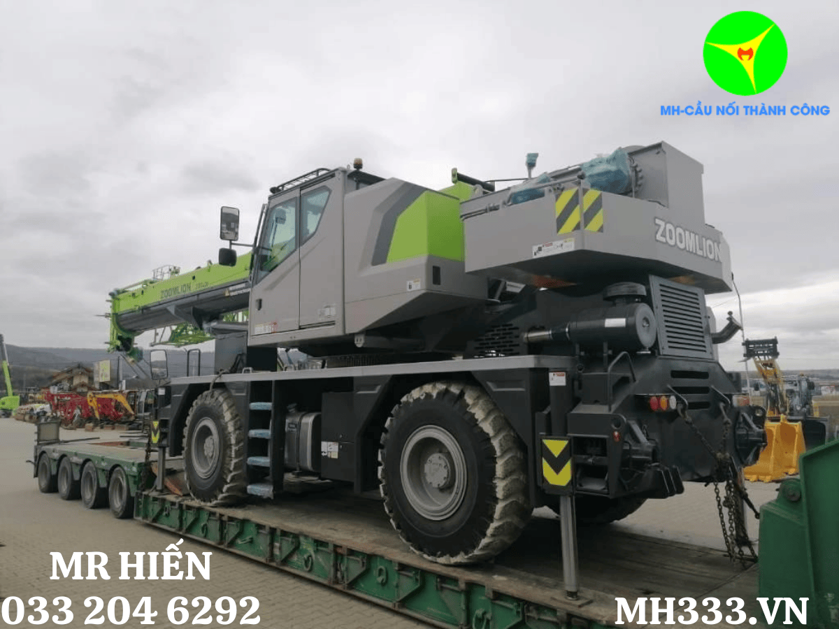 Cẩu Địa Hình Zoomlion ZRT400 vận chuyển