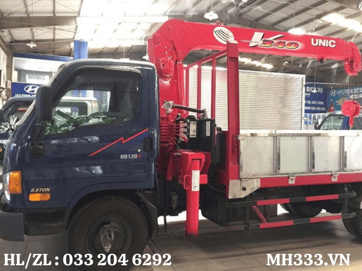 Cẩu unic 340 trên nền xe cơ sở