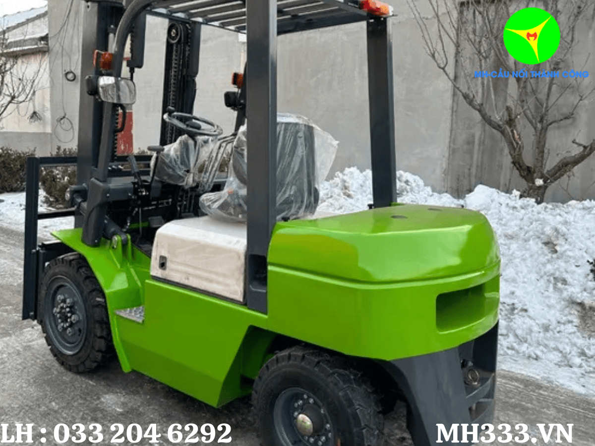 xe nâng forklift Zoomlion 5 tấn bảo trì