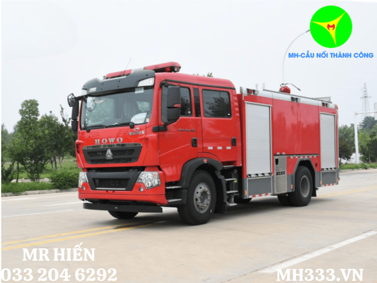 Xe cứu hỏa téc bọt chuyên dụng cho đám cháy hóa chất, xăng dầu
