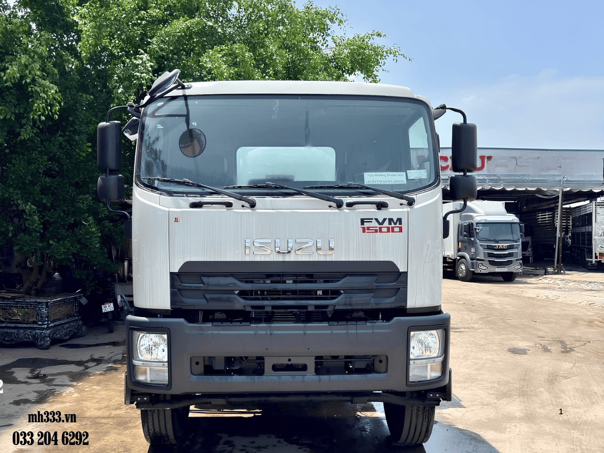 xe bồn chở xăng 20 khối – khoang lái Isuzu FVM 1500
