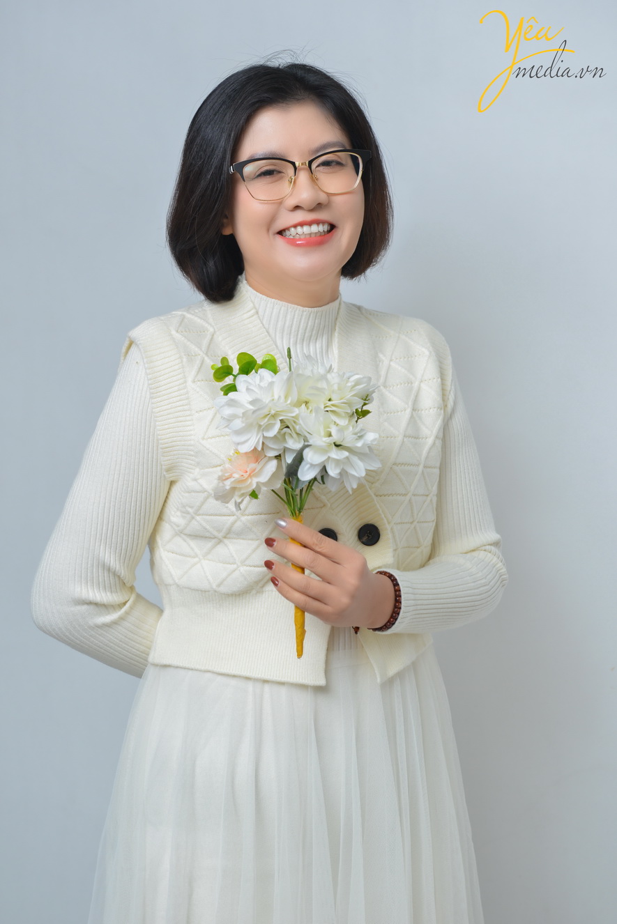 Bộ ảnh beauty đón sinh nhật tuổi mới của chị Nhung