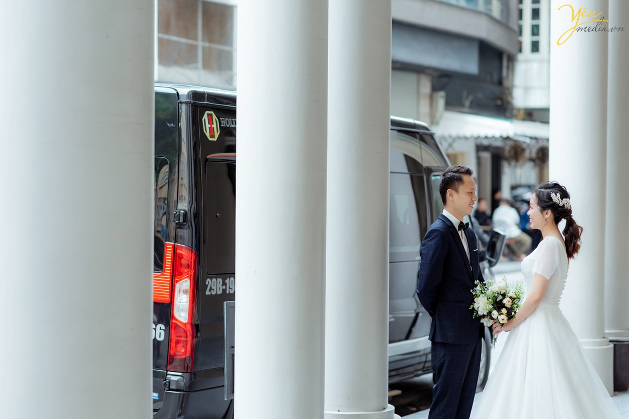 Chụp ảnh cưới ở phố cổ Hà Nội - địa điểm truyền thống không bao giờ cũ: