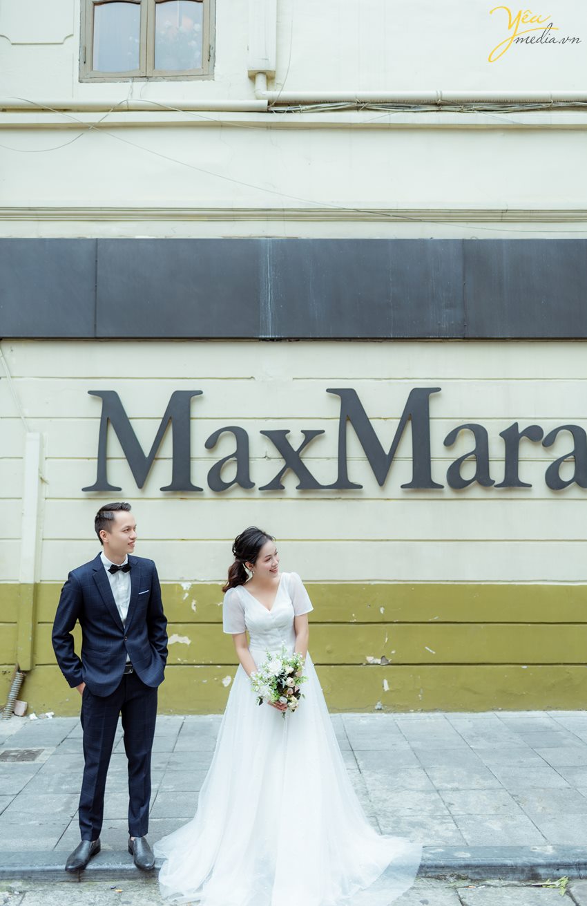 Chụp ảnh cưới ở phố cổ Hà Nội - địa điểm truyền thống không bao giờ cũ: