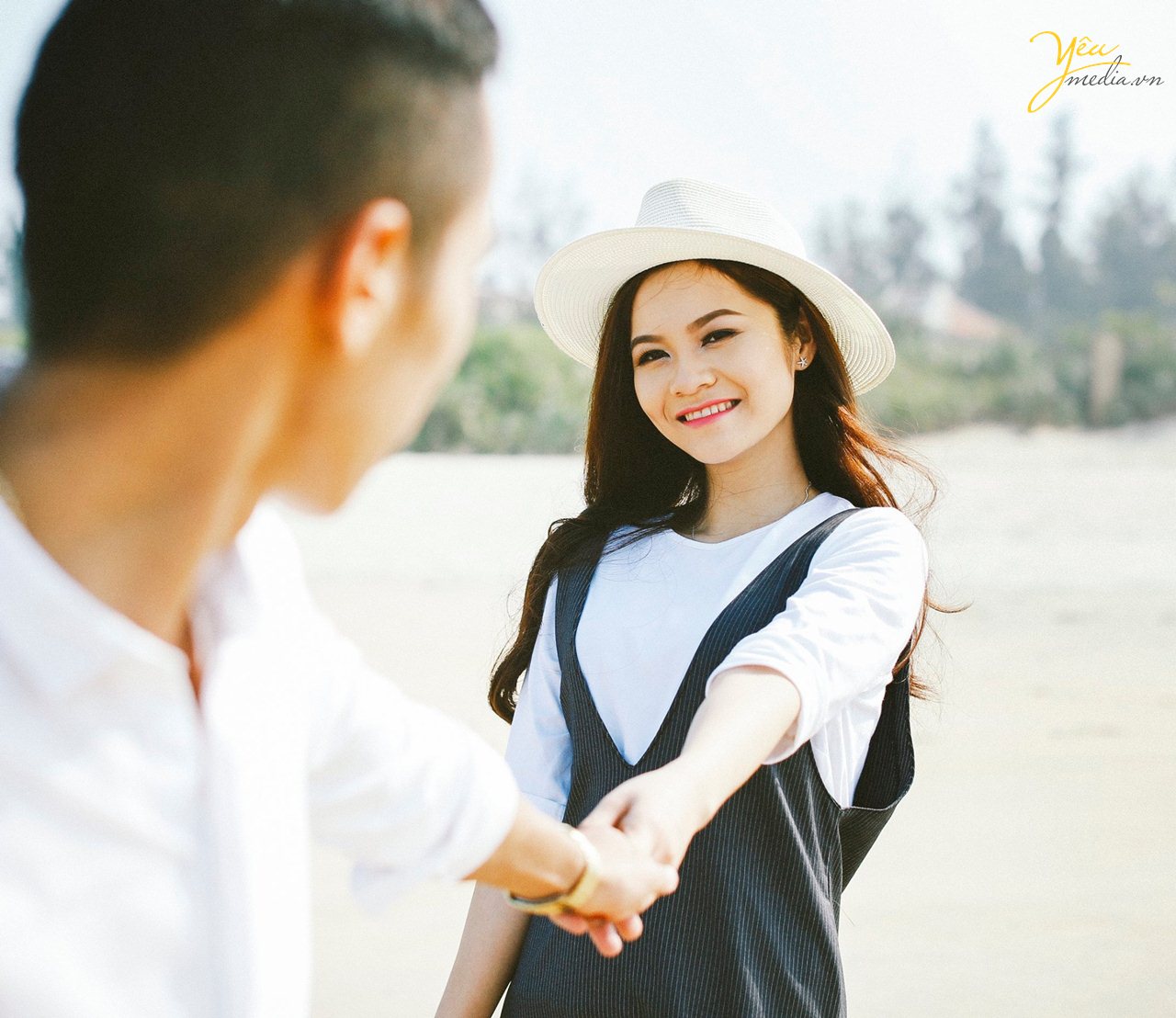 chụp ảnh cưới ở biển đẹp