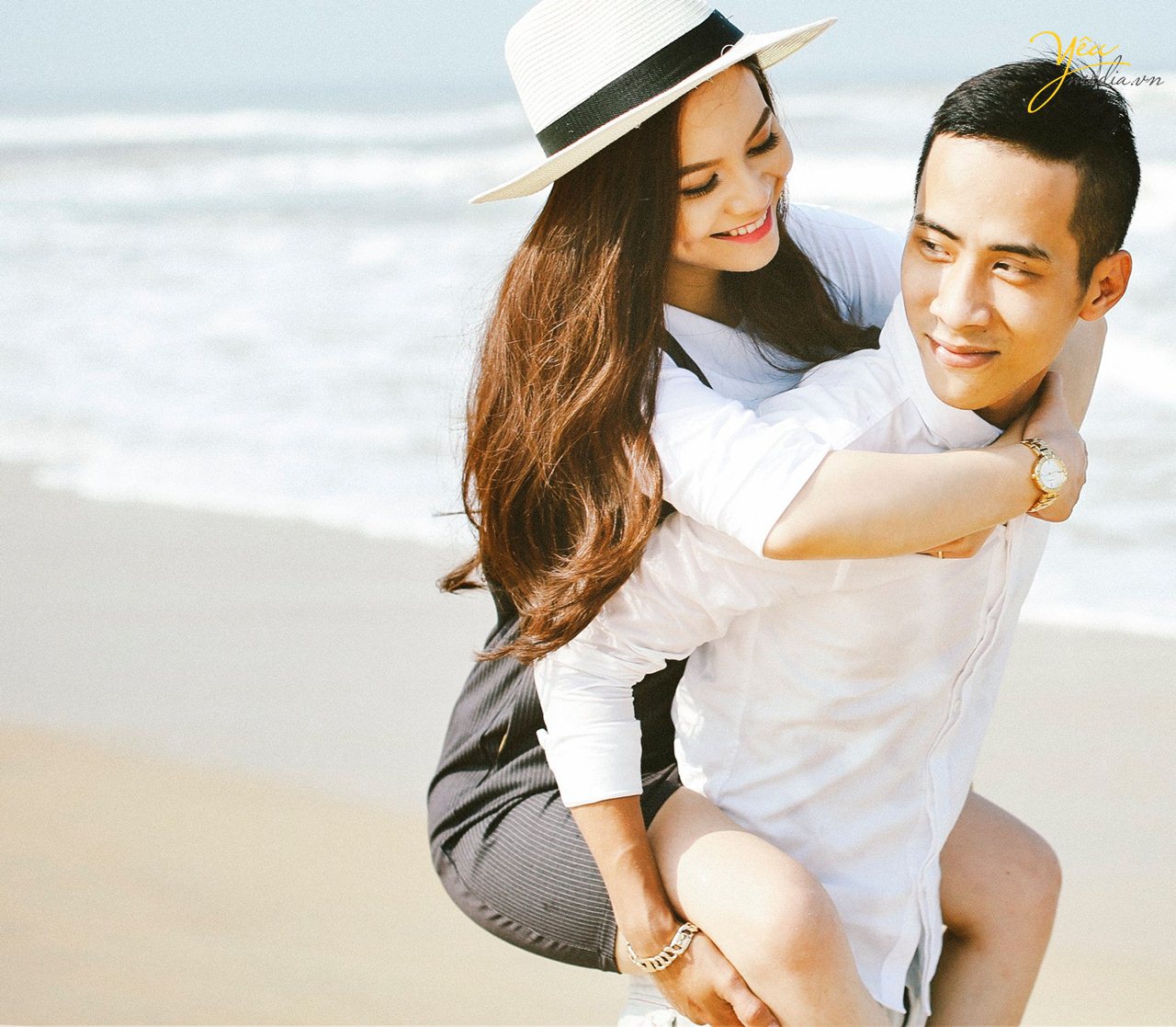 chụp ảnh cưới ở biển đẹp