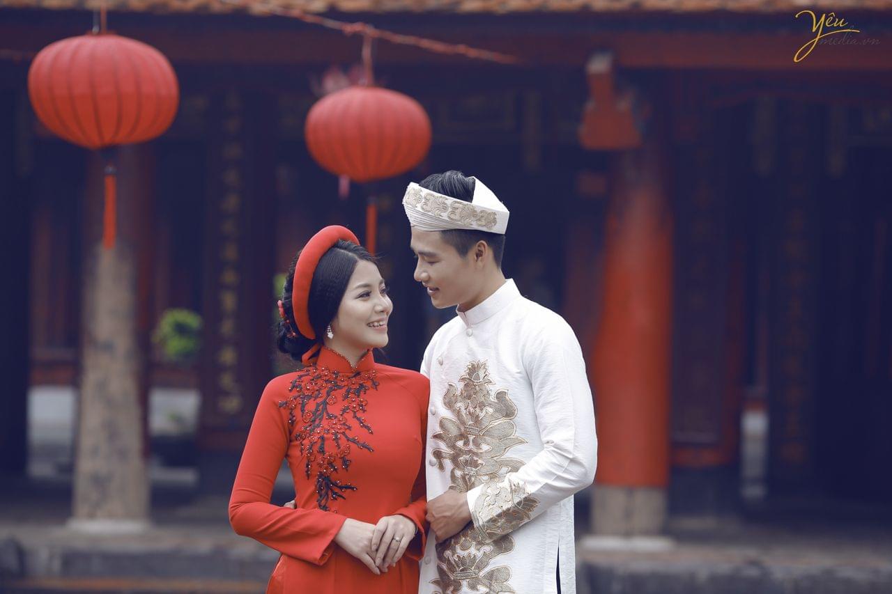 ảnh chụp cưới áo dài tại văn miếu