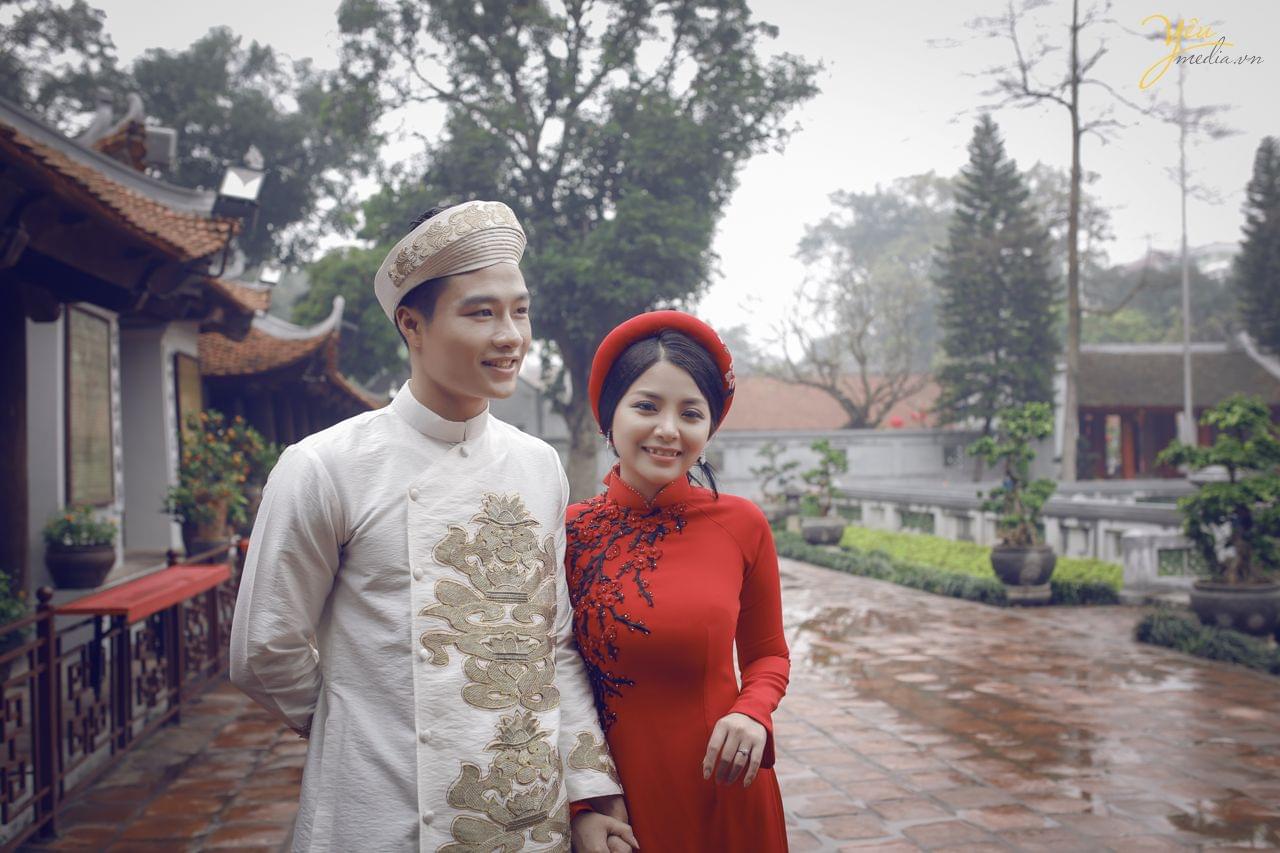 ảnh chụp cưới áo dài truyền thống