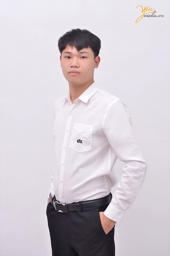 Bộ ảnh chụp profile cá nhân và tập thể công ty trong studio