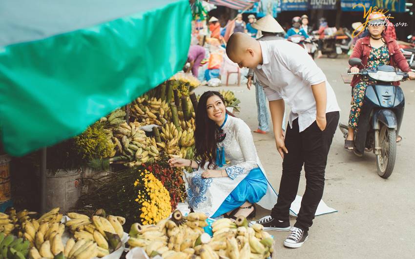 Ảnh cưới chụp tại chợ Đông Ba