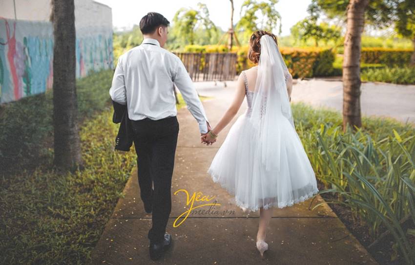 chụp ảnh cưới tại Santorini Park