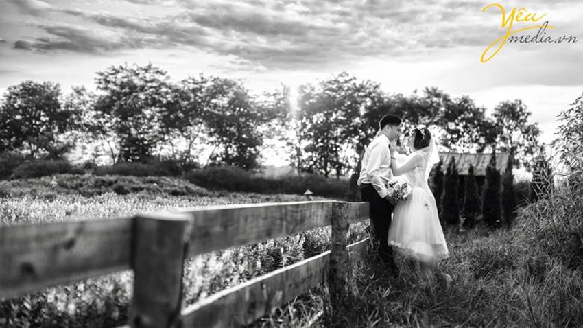 chụp ảnh cưới tại Santorini Park