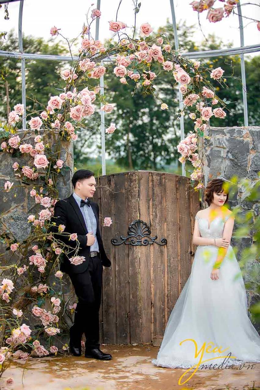 chụp ảnh cưới tại Santorini Park