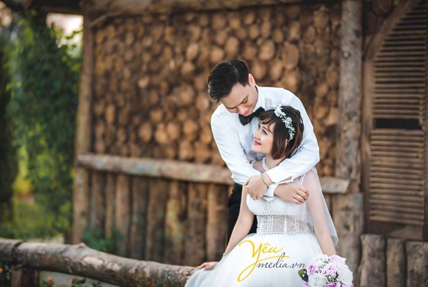 chụp ảnh cưới tại Santorini Park