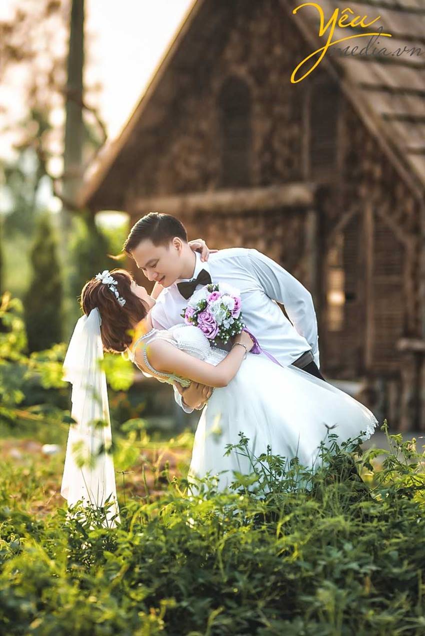 chụp ảnh cưới tại Santorini Park