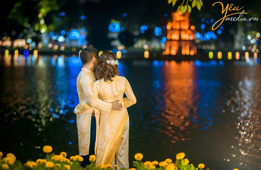 chụp ảnh cưới tại Bờ Hồ
