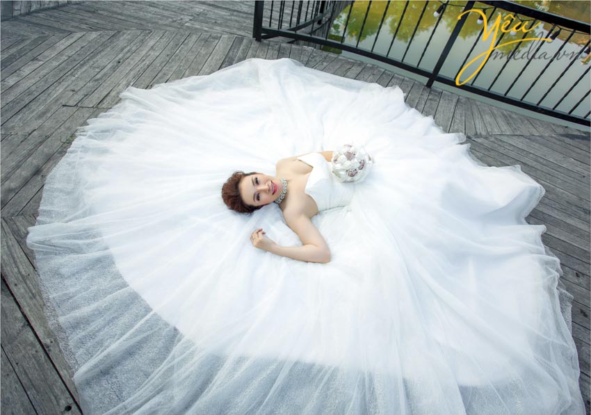 ảnh cưới chụp tại Smiley Ville