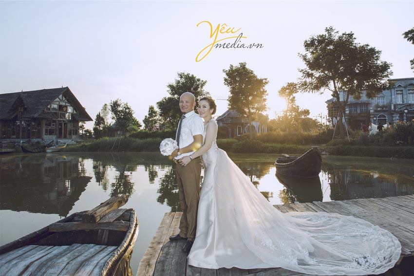 ảnh cưới chụp tại Smiley Ville