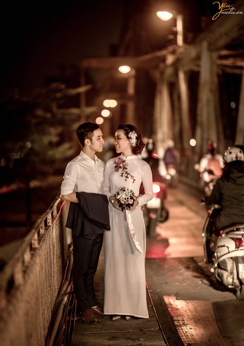chụp ảnh cưới tại cầu Long Biên