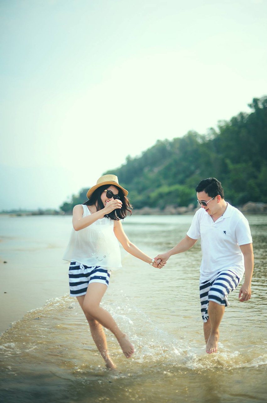 có nên chụp ảnh cưới ở biển