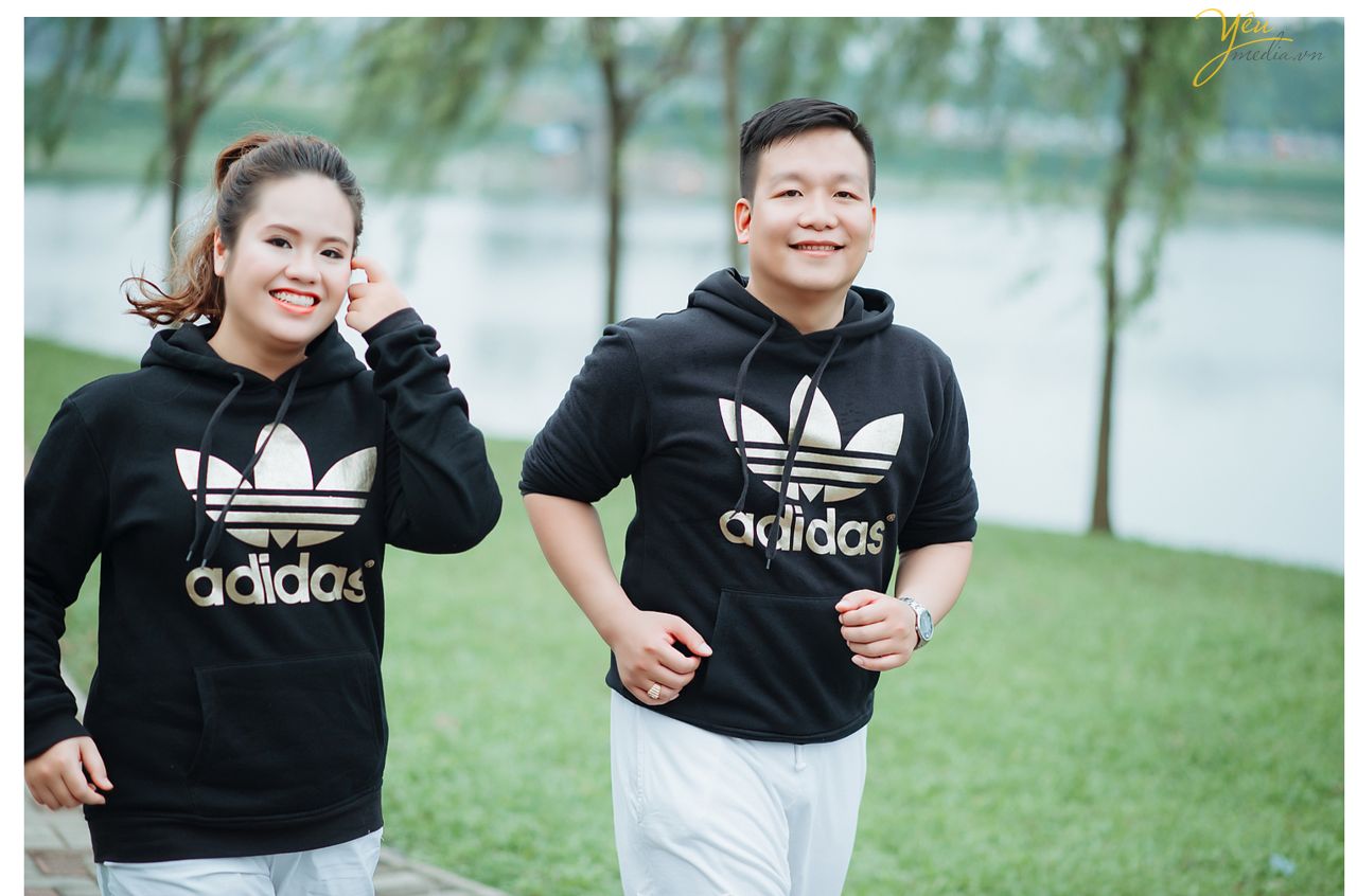 ảnh cưới ngoại cảnh đẹp chụp tại công viên yên sở