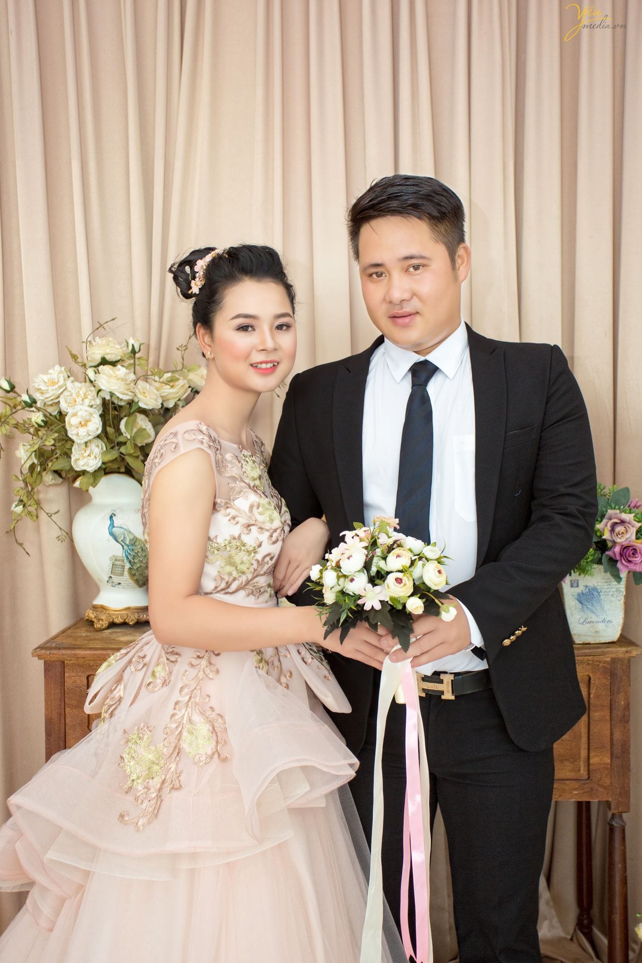 ảnh cưới đẹp chụp tại phim trường santorini