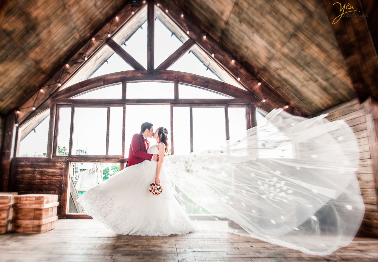 ảnh cưới đẹp chụp phong cách sang trọng tại smiley ville