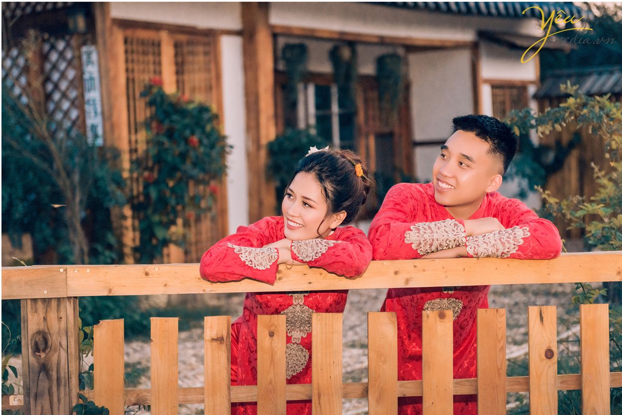 mặc áo dài chụp ảnh cưới truyền thống ở hà nội