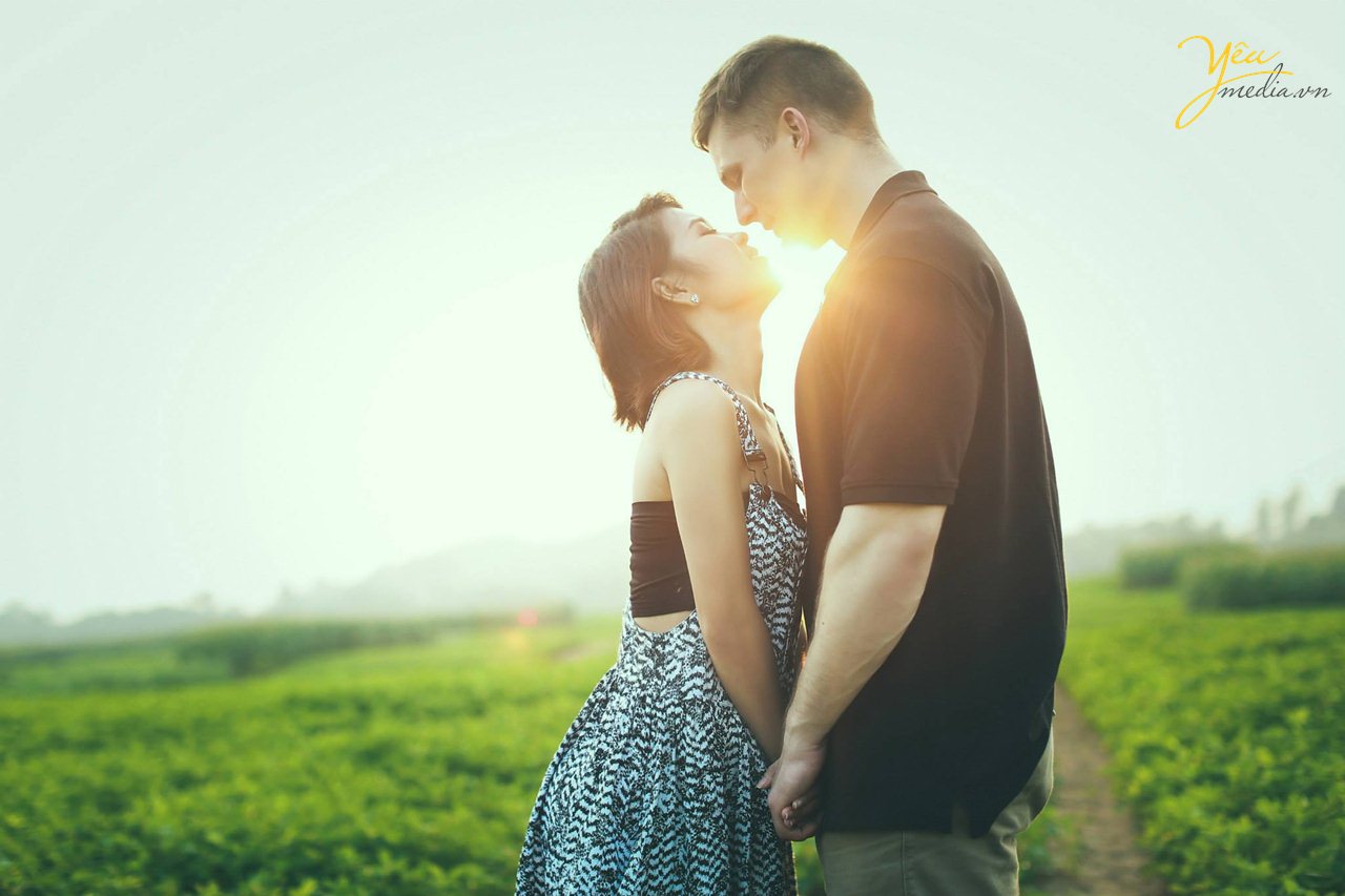 ảnh cưới người nước ngoài và việt nam