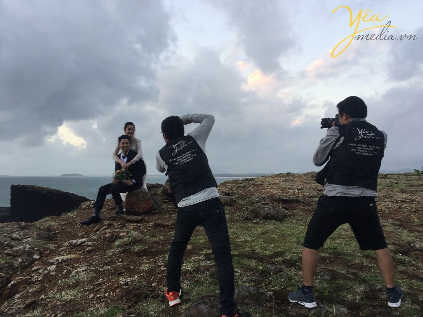 ekip chụp ảnh cưới có tâm ở hà nội