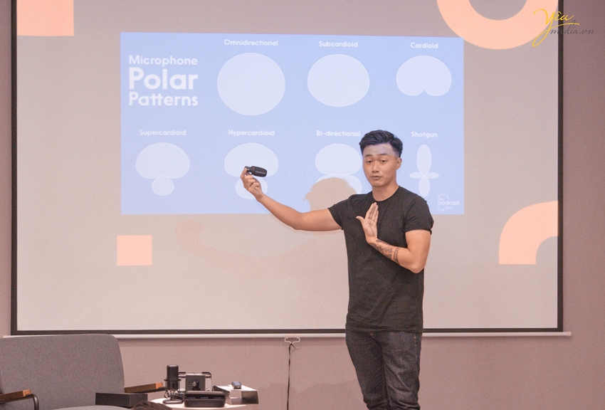 Nhìn lại những bức ảnh chụp sự kiện workshop về thiết bị âm thanh của Saramonic.