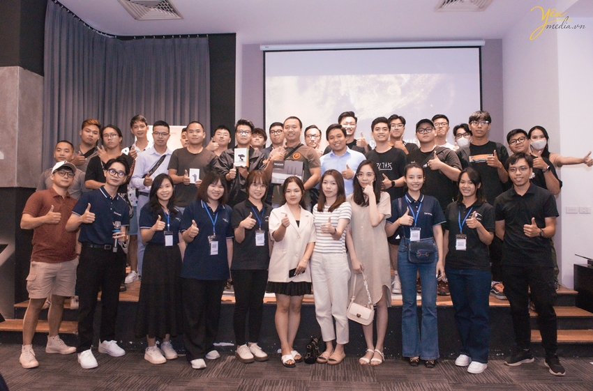 Nhìn lại những bức ảnh chụp sự kiện workshop về thiết bị âm thanh của Saramonic.