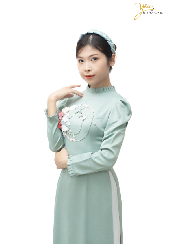 Áo dài xanh dài tay 01
