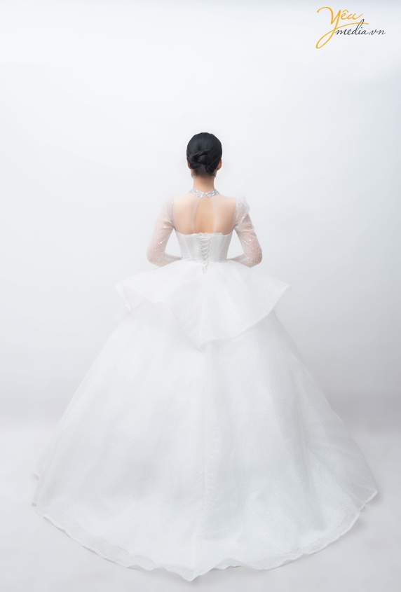 Váy cưới Kimna