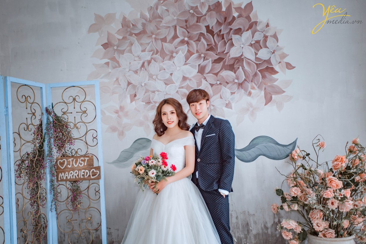 ĐẸP MÊ HỒN chụp ảnh cưới trong nhà theo phong cách Hàn Quốc