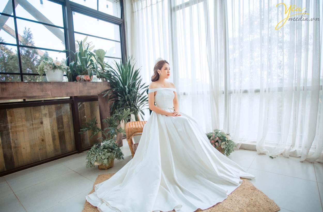 Với Sản Phẩm, Hơn 500.000 Khách Hàng Hài Lòng, Top 100 Thương Hiệu Uy Tín 2019. Dịch Vụ Chuyên Nghiệp. Khuyến Mại + Quà Lớn. Giá Hợp Lý. Không Thêm Chi Phí. Sáng Tạo Ko Giới Hạn.